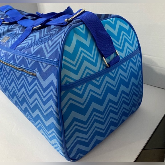 Missoni perfumes weekender bag blue New with dustbag - Picture 3 of 8